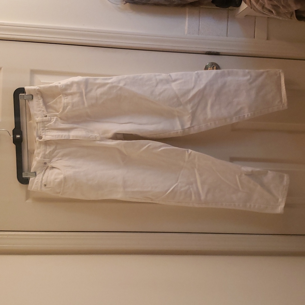 Bill Blass Vintage Early 1990s White Tapered Leg Jeans Size 14